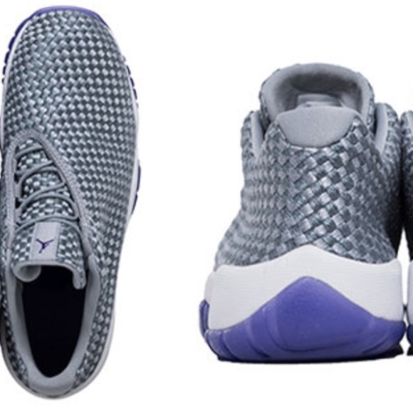 Jordan Future Low GS Wolf Grey - Picture 2 of 14